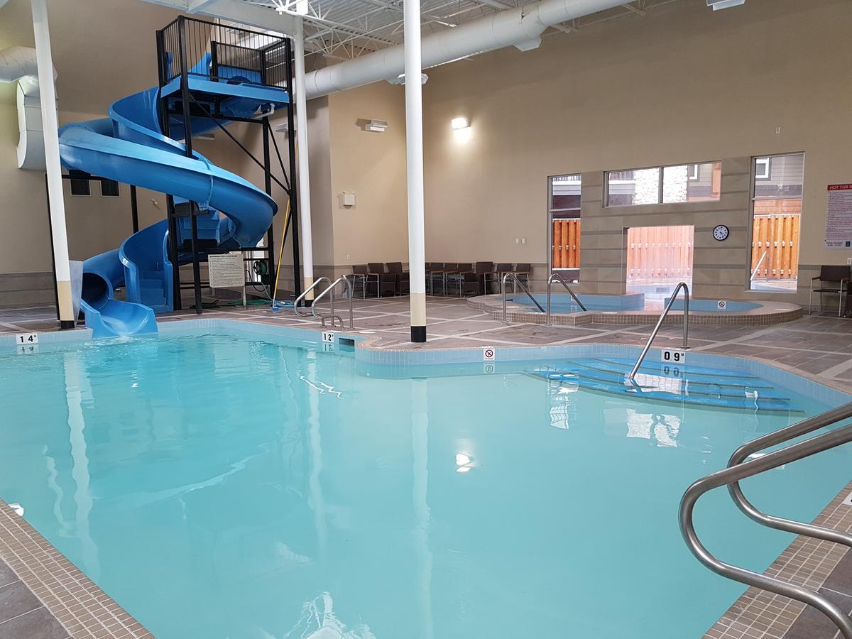Sunset Resorts Canmore And Spa المظهر الخارجي الصورة